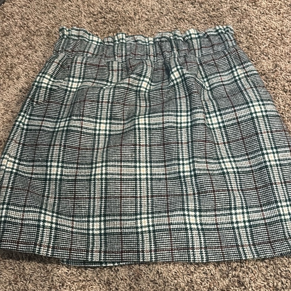 Dillards plaid skirt!